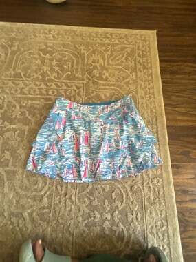 Lilly Pulitzer Luxletic Tiered Performance Skort in Boatylicious Sailboat Print